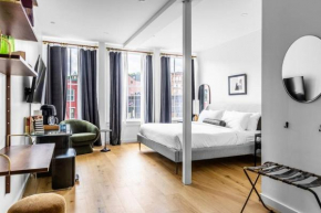 The Phenix Historic DTWN Hotel, King Bed, Pickering Square View, Room # 301